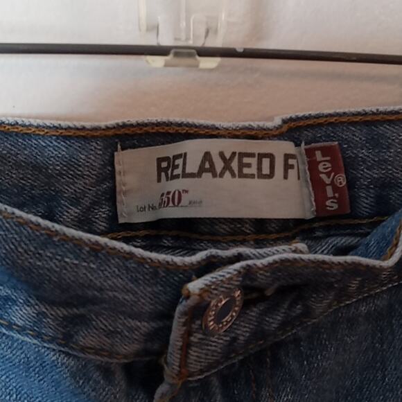 Levi 550 men's size 42X32 relaxed fit denim jeans. Athleisure - Picture 2 of 10